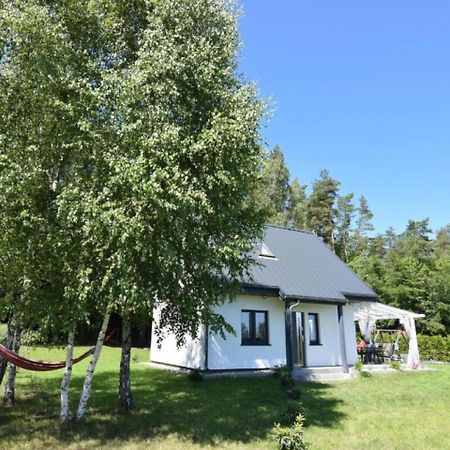 Jeszcze Bardziej Dziki Sad Vila Slajszewo Exterior foto