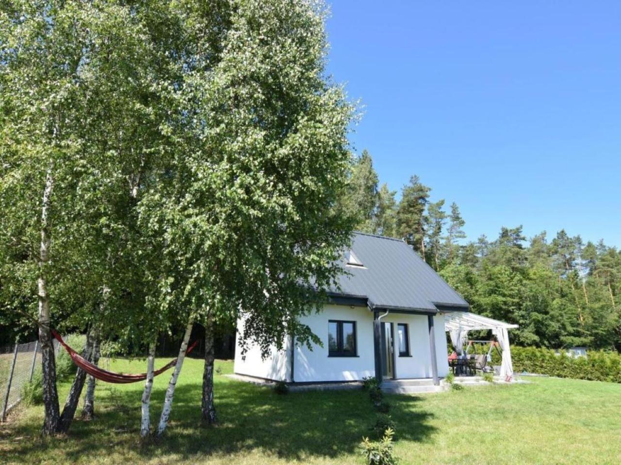 Jeszcze Bardziej Dziki Sad Vila Slajszewo Exterior foto